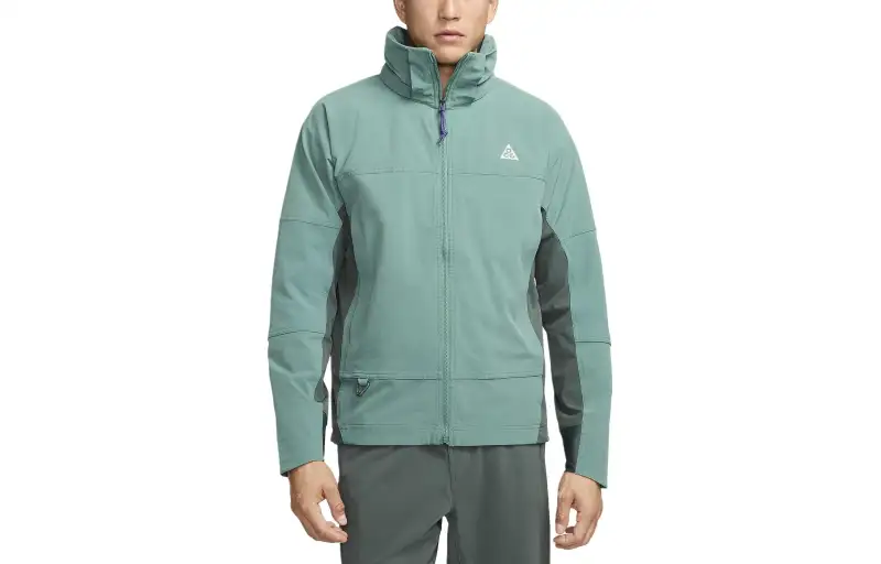 Nike ACG 'Sun Farer' Jackets & Coats Men's Vintage Green
