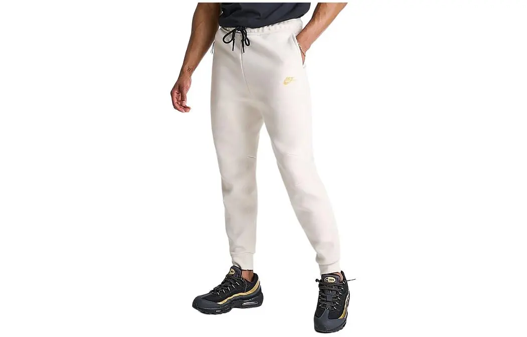 Nike SPORTSWEAR Knitted Sweatpants Men's Brown