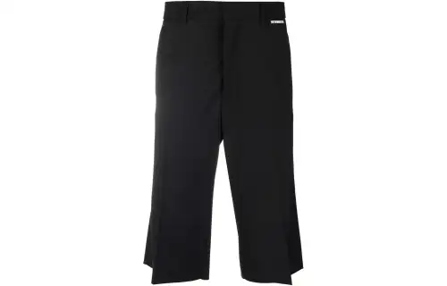 Vetements Casual Shorts Unisex Black Moderate