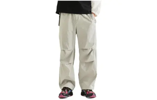 New Balance Casual Pants Men's White Moderate Straight Fit Pants