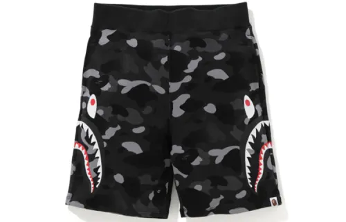 A BATHING APE Shark series Double Knit Side Shark Shorts Black side shark camouflage mid-waist casual shorts, same style for men and women