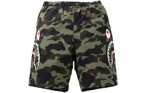 A BATHING APE 1st Camo Shark Beach Pants