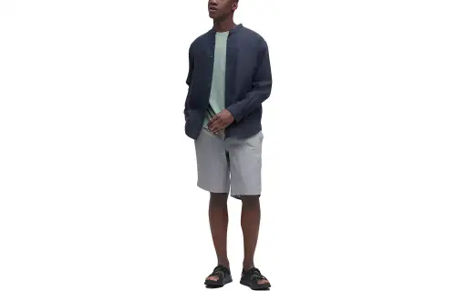 UNIQLO Casual Shorts Men's Lead Gray Moderate