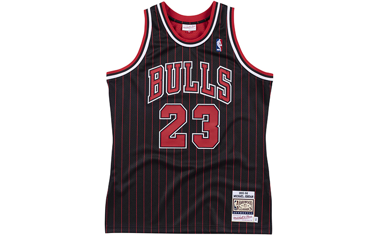 Mitchell & Ness Chicago Bulls 1995 96 Michael Jordan Authentic Jersey
