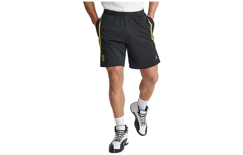 Jordan Casual Shorts Men's Black Moderate