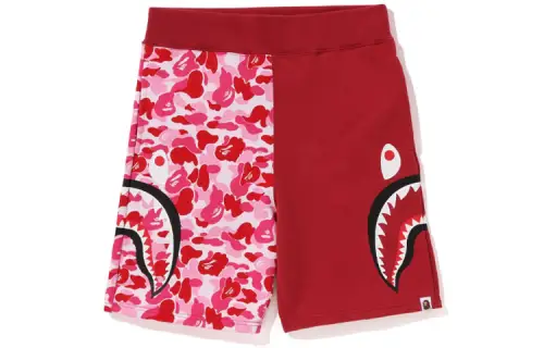 A BATHING APE Rubber shark, camouflage shorts, print, mid rise