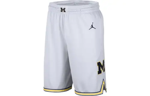 Jordan Casual Shorts Men's White Moderate