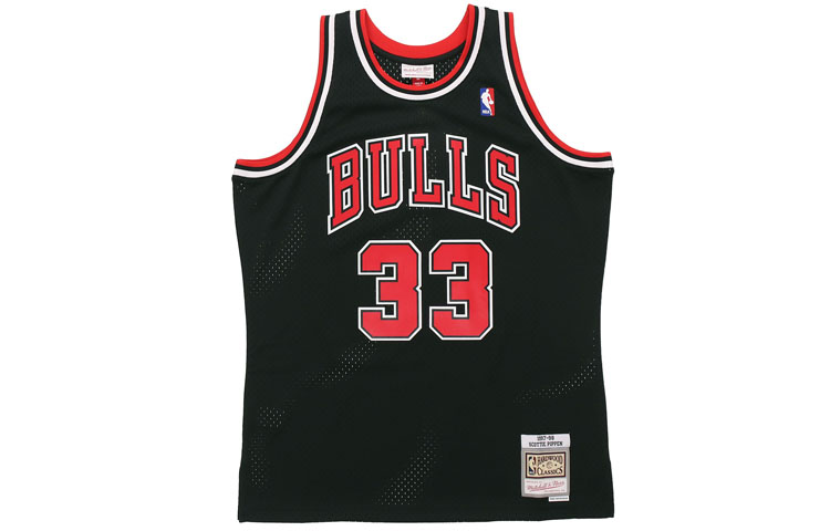 Mitchell & Ness Chicago Bulls Alternate 1997 98 Scottie Pippen Swingman Jersey