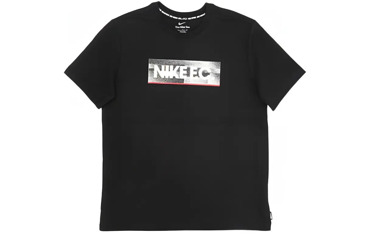Nike T-Shirts Men's Black Crew Neck Moderate Straight Fit