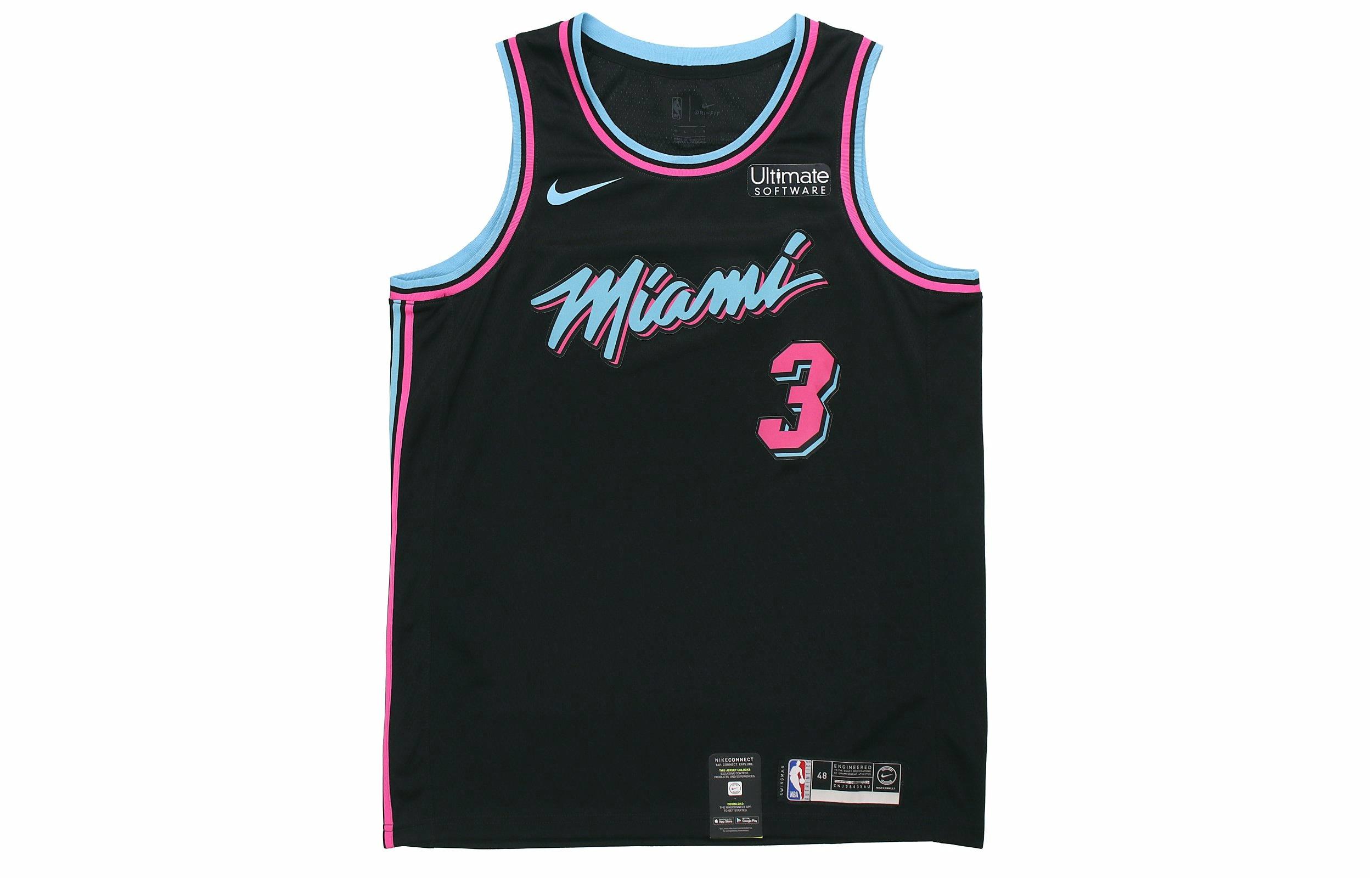 Мужская футболка Nike NBA Miami Heat Dwyane Wade (черная) — фото 1
