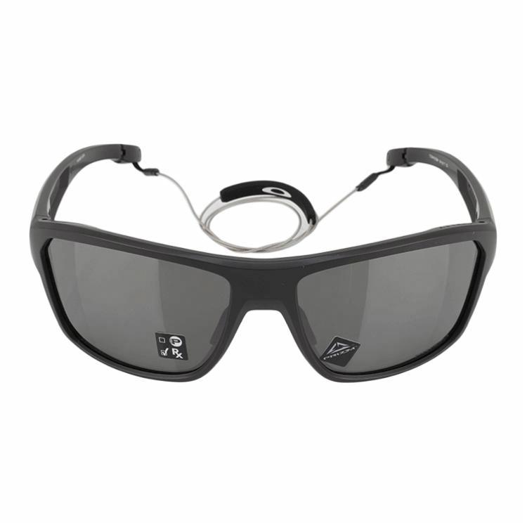 Очки Oakley нерегулярной формы (черные)