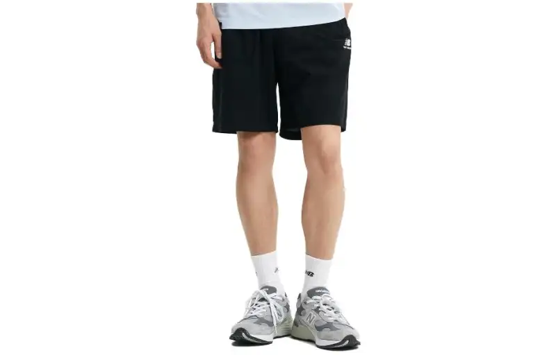 New Balance Casual Shorts Men's Black Moderate