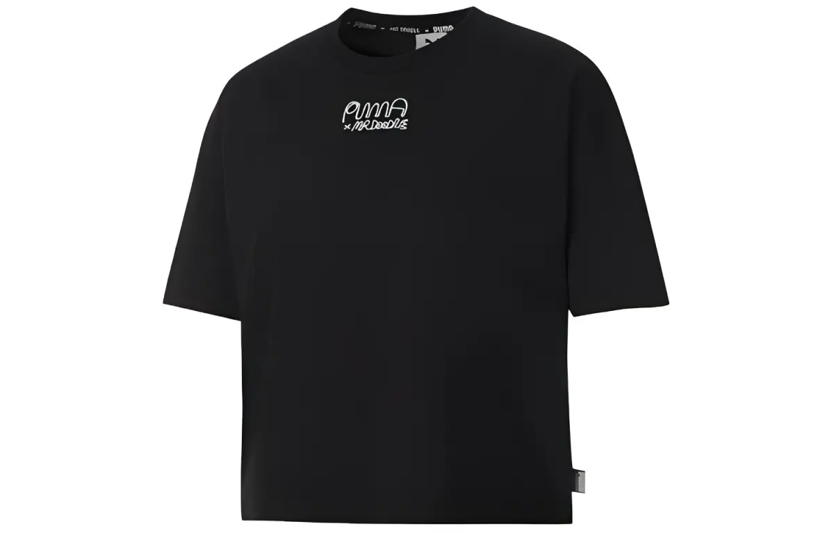 PUMA Crop Tops Women's Black Crew Neck Moderate