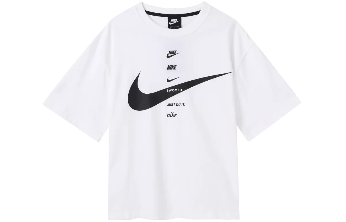 Nike T-Shirts Women's White Crew Neck Moderate