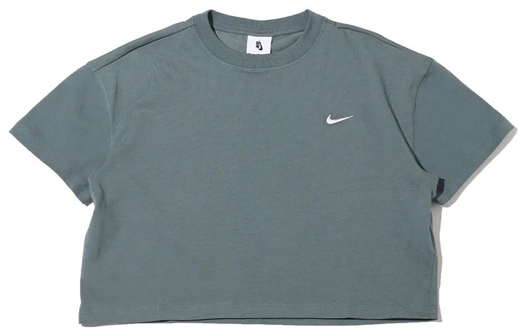 Женская футболка Nike Lab (зеленая)
