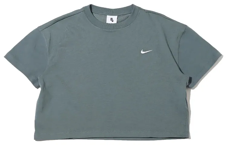 Nike Crop Tops Women's Gait Leaf Green Crew Neck Moderate