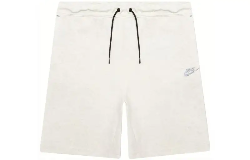 Nike Sportswear Tech shorts