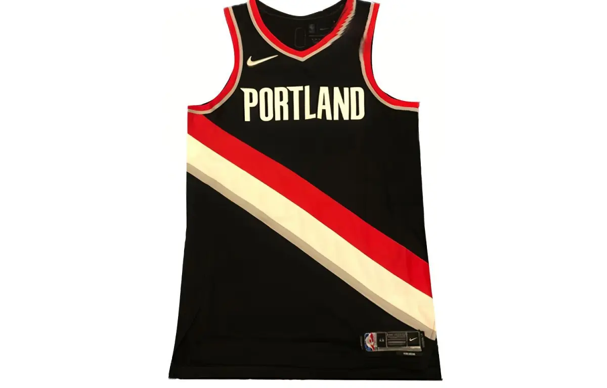 Nike Basketball Jerseys Men's Black Moderate Straight Fit
