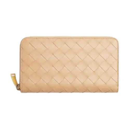 Bottega Veneta Intrecciato Calfskin Wallet Women's Almond