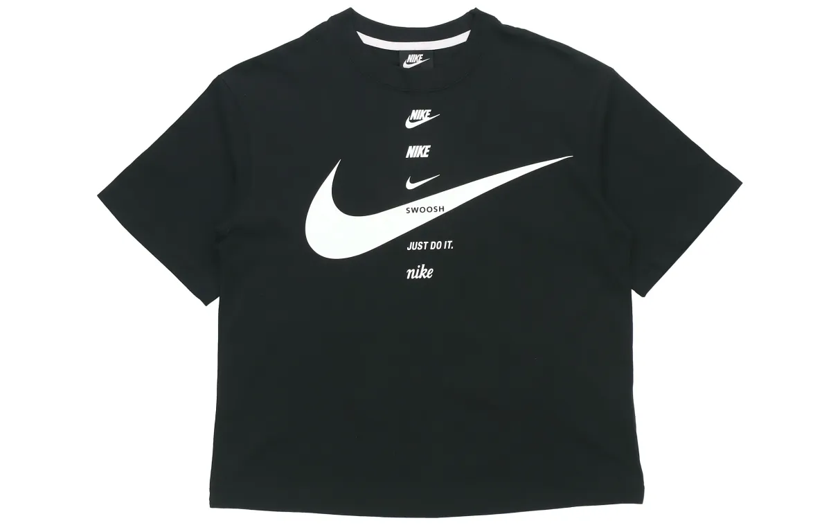 Nike T-Shirts Women's Black Crew Neck Moderate