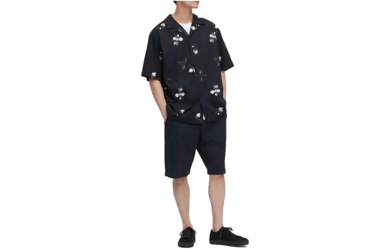 UNIQLO Casual Shorts Men's Black Moderate
