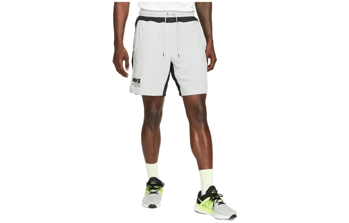 Nike Casual Shorts Men's Light Smoke Gray Moderate