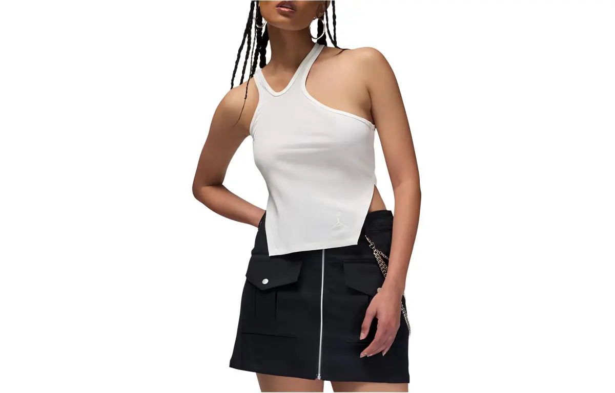 Nike Tank Tops Women's White V-neck Moderate Other