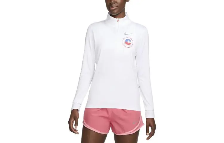 Nike T-Shirts Women's White Stand Collar Moderate Straight Fit