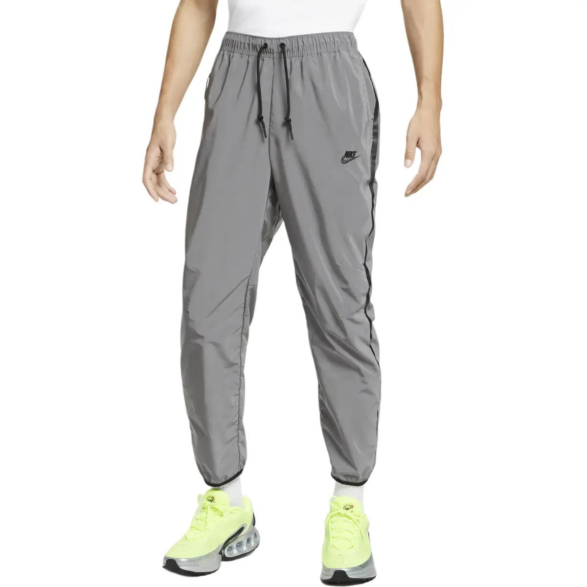 Nike Tech Woven Flash Pant Asia Sizing
