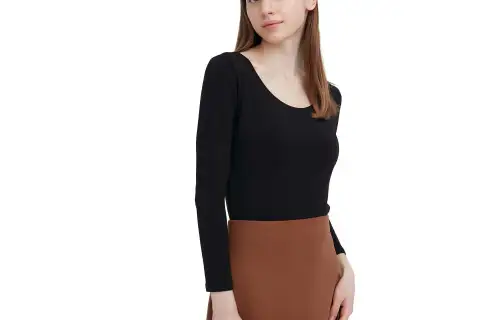 UNIQLO T Shirts Women's Tranquil Black Crew Neck Moderate Straight Fit