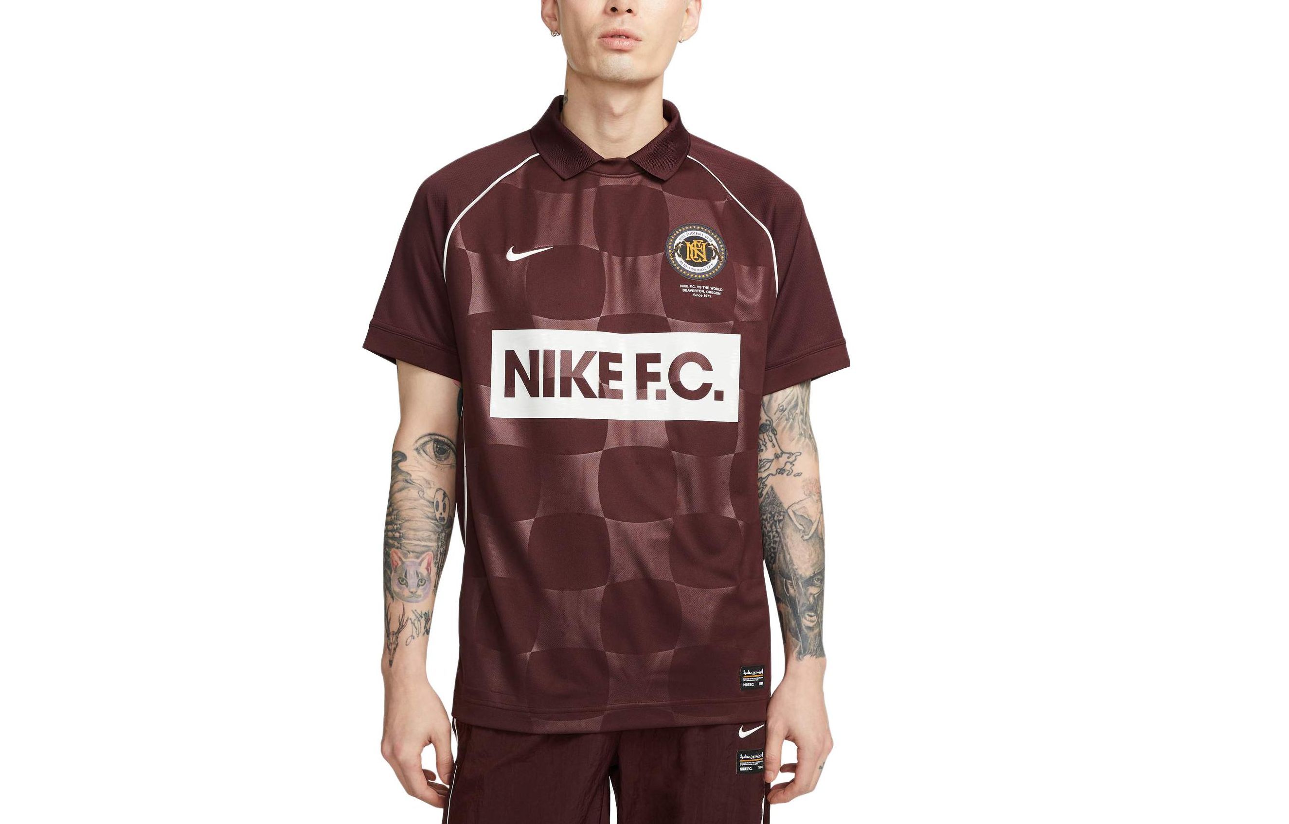 Nike Soccer Jerseys Men’s Bright Burgundy Red Moderate Straight Fit