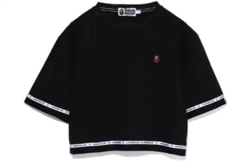 A BATHING APE Crop Tops Women's Crew Neck Moderate