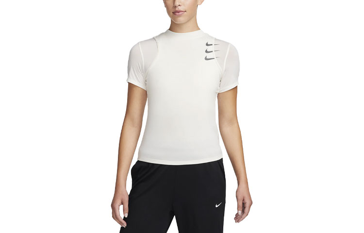 Женская футболка Nike Dri-FIT ADV Running Division (белая)