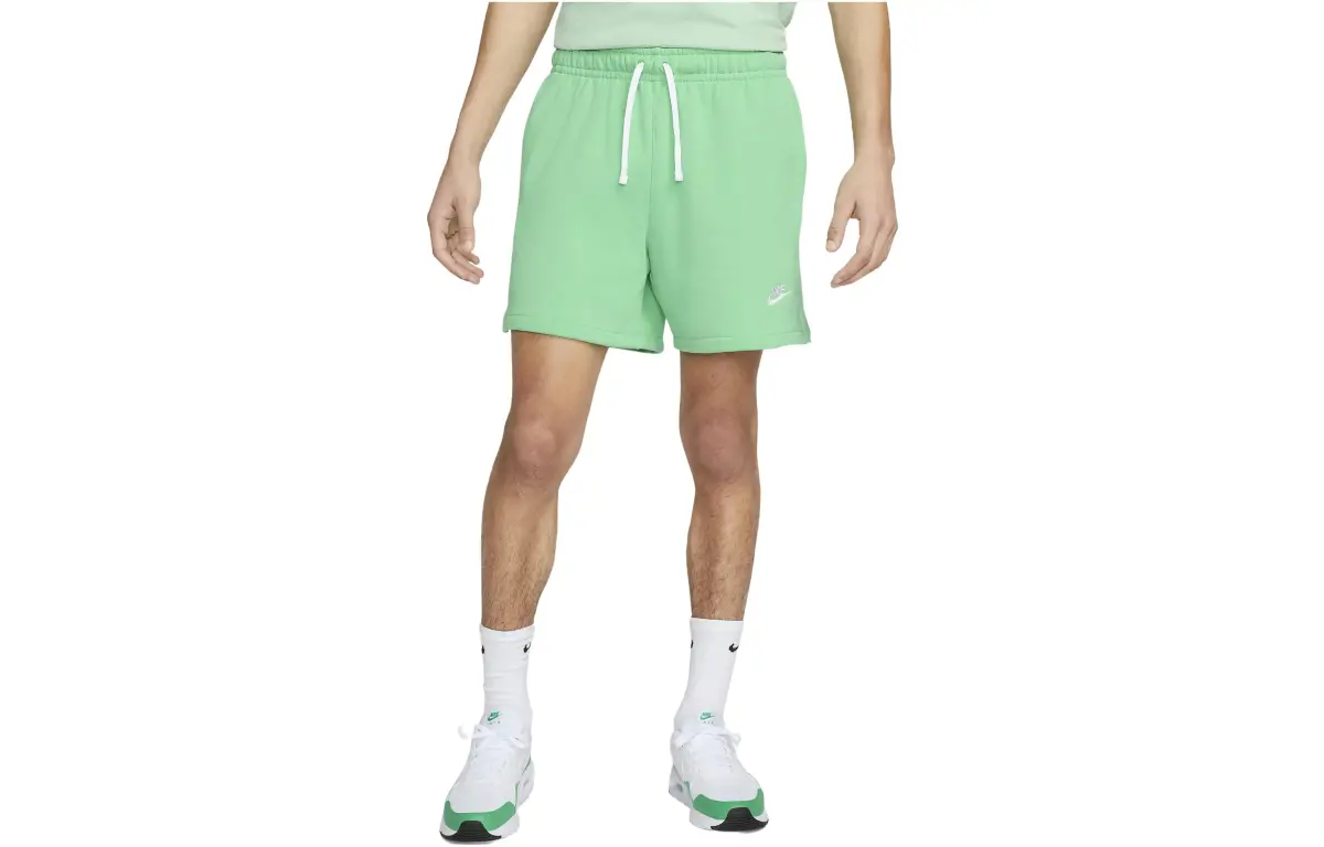 Nike Sports Shorts Men's Spring Green Moderate