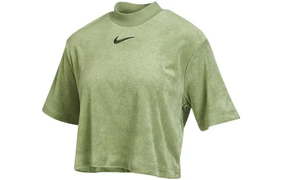Nike T-Shirts Women's Green Crew Neck Moderate