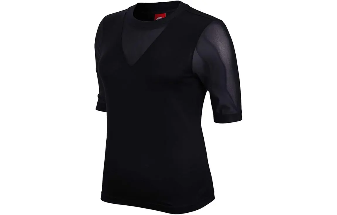 Nike T-Shirts Women's Black Crew Neck Moderate