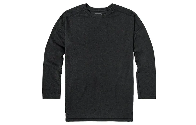 THE NORTH FACE T-Shirts Women's Black Crew Neck Moderate Straight Fit