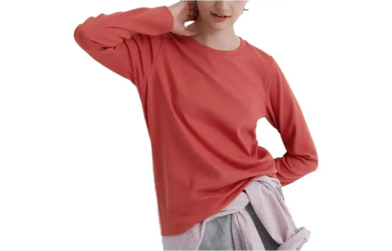 UNIQLO T Shirts Women's Agate Red Crew Neck Moderate Straight Fit