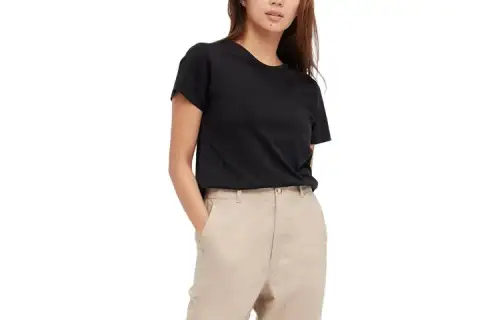 UNIQLO T Shirts Women's Black Crew Neck Moderate Straight Fit