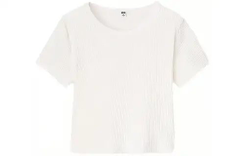 UNIQLO Crop Tops Women's White Crew Neck Moderate