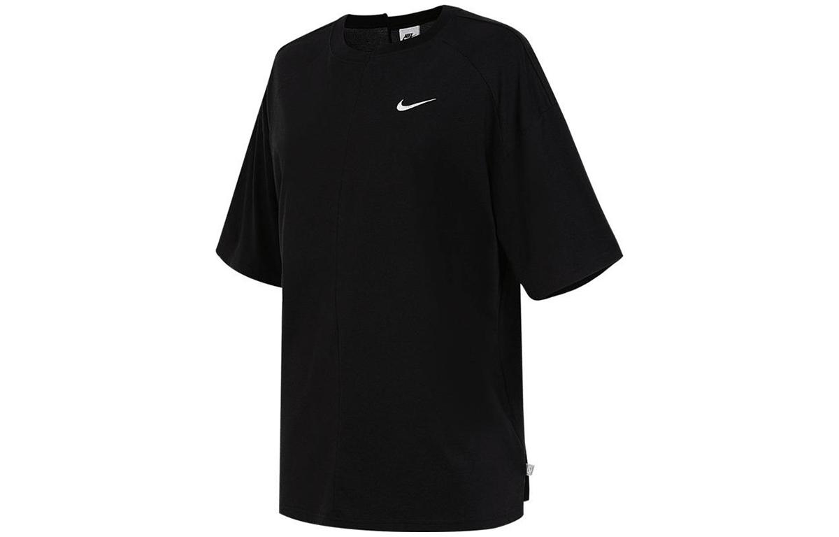 Женская футболка Nike (черная)