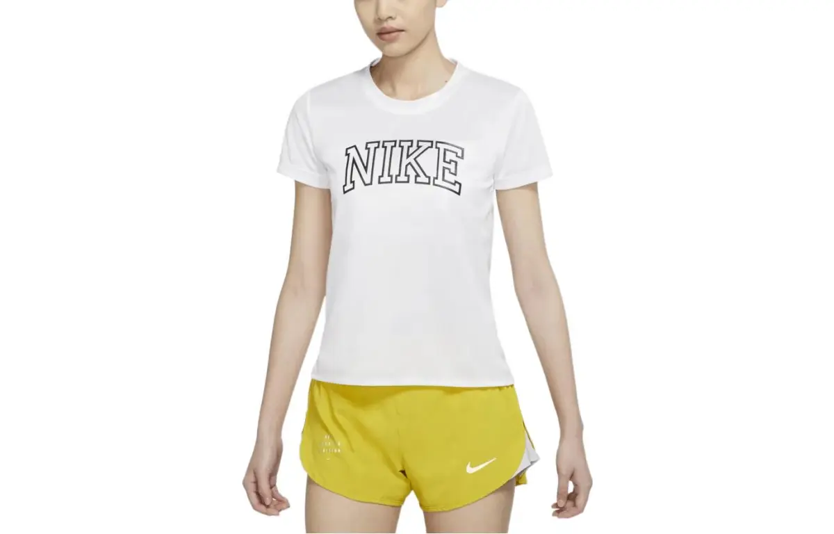 Nike T-Shirts Women's White Crew Neck Moderate