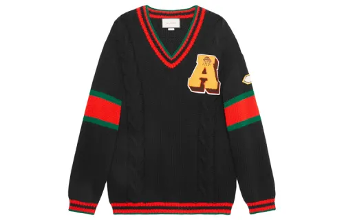 【Previous Season】Cable knit sweater with patches