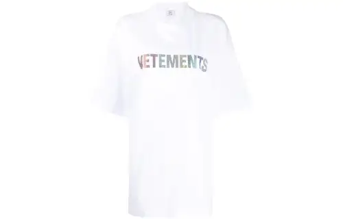 Vetements T Shirts Women's White Crew Neck Moderate Straight Fit