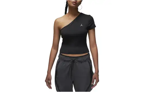 Jordan Crop Tops Women's Black Moderate
