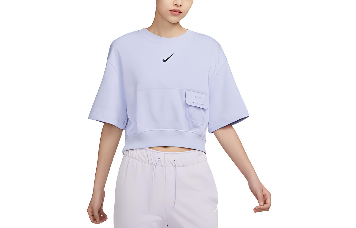 Женская футболка Nike Sportswear City Utility (фиолетовая)