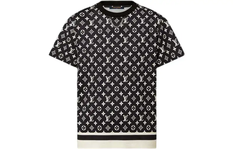 LOUIS VUITTON Regular T Shirt Women's Black
