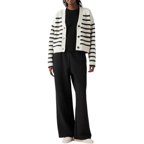 UNIQLO Sweaters Women's Ivory V Neck Moderate Cardigan