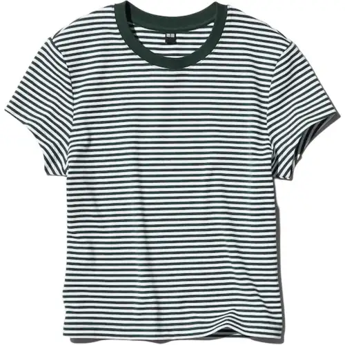 UNIQLO T Shirt Women's Dark Green