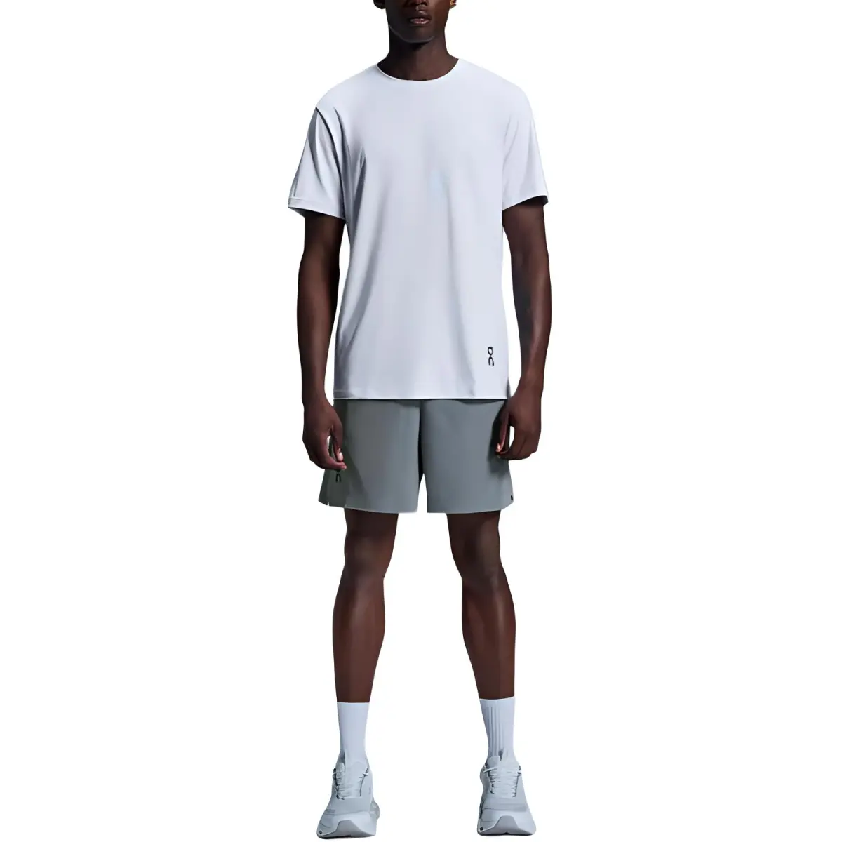 On elasticated focus shorts